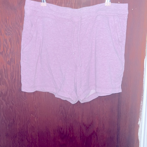 Shorts - Picture 1 of 3